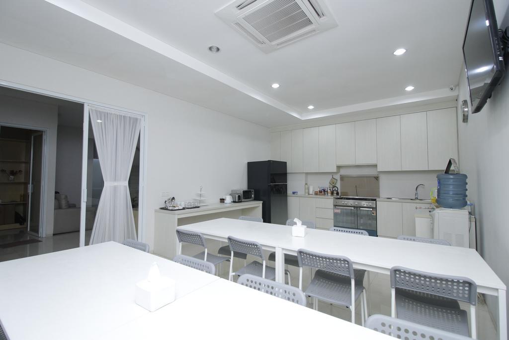 Hotel Mk House Scbd Jakarta Exterior foto