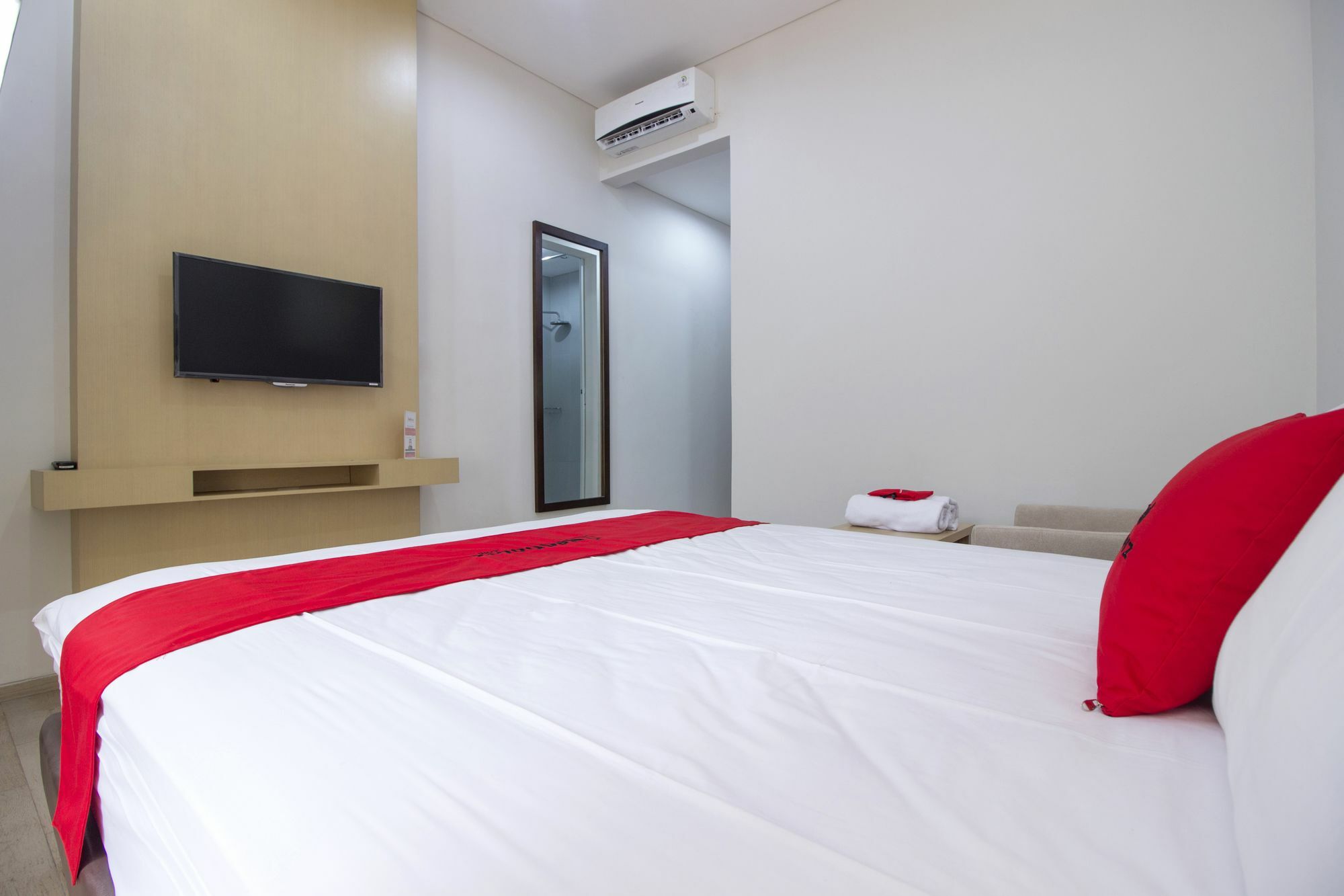 Hotel Mk House Scbd Jakarta Exterior foto